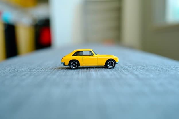 Behind the Wheel: Owning a Car vs the Alternatives in the UAE